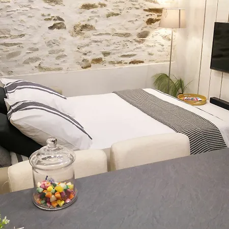 Unsejouranantes - Le Bel Air Apartment